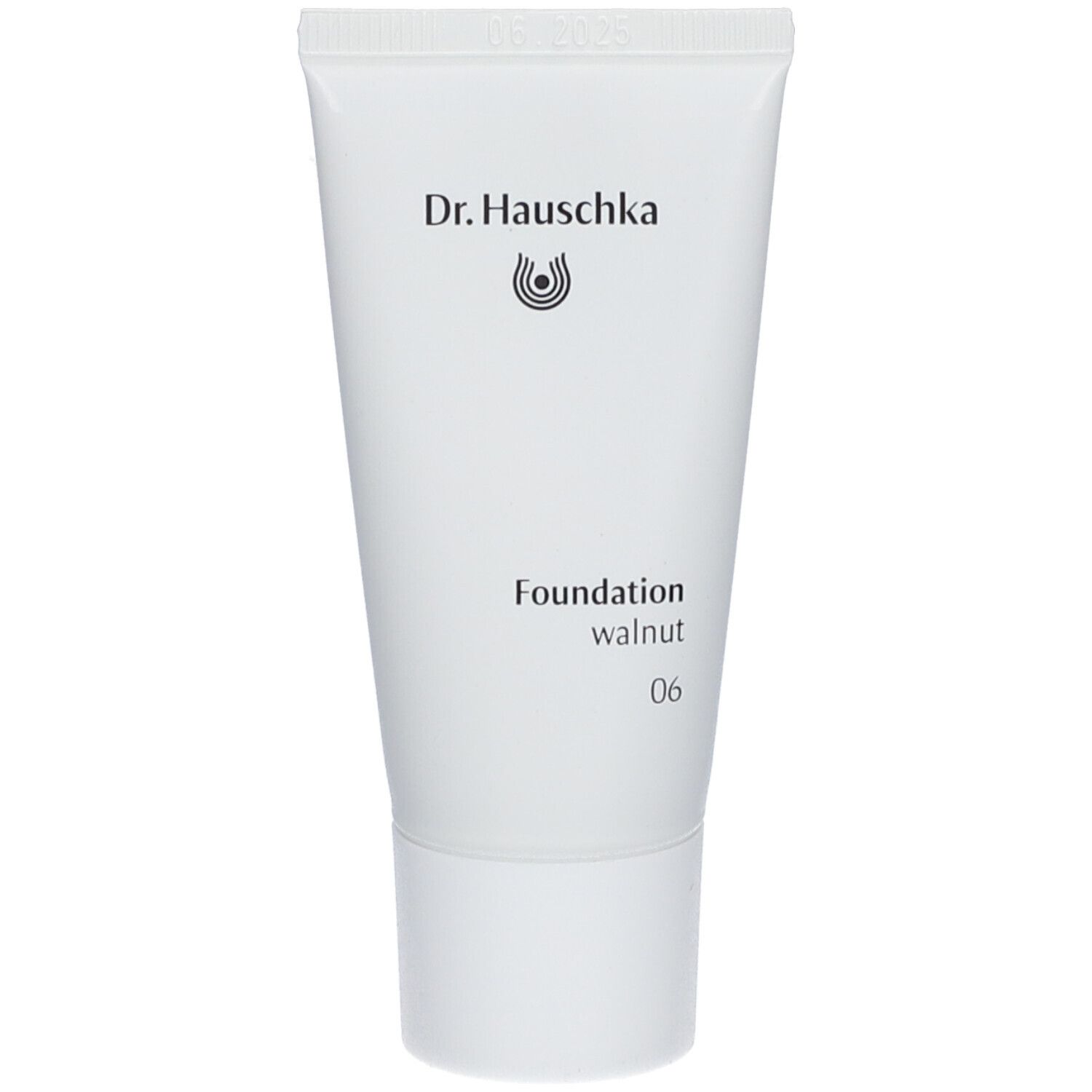 DR. HAUSCHKA Foundation 06 walnut 30 ml