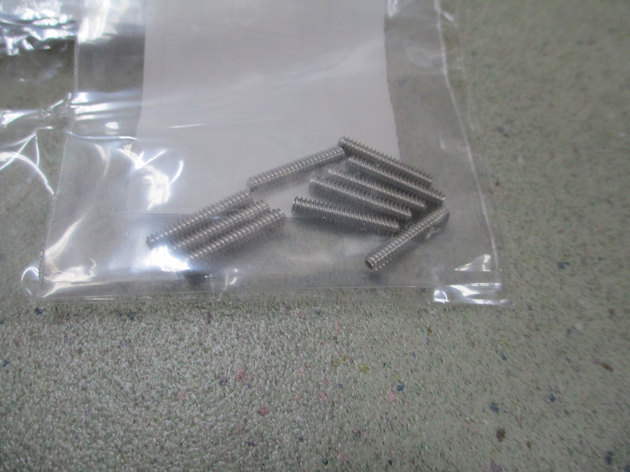 SCREW G6958832PT 4.0 X 32MM PT MAS STR