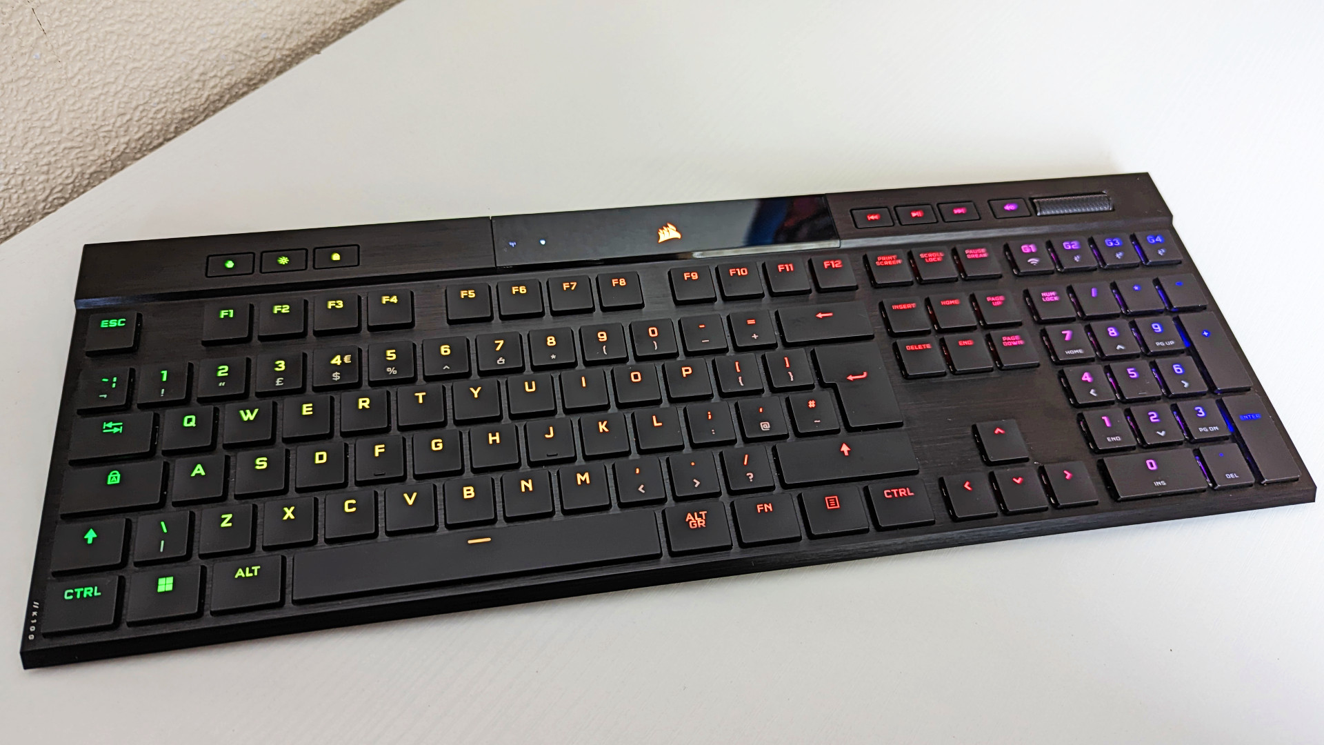 KEYBOARD 9733779 COMPACT 83 KEYS BLACK