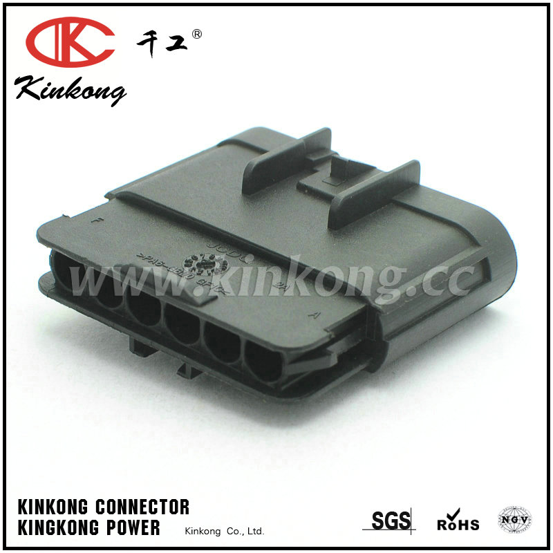 CONNECTOR 5563160 5/6-6.0 CLSD LAT 60 S