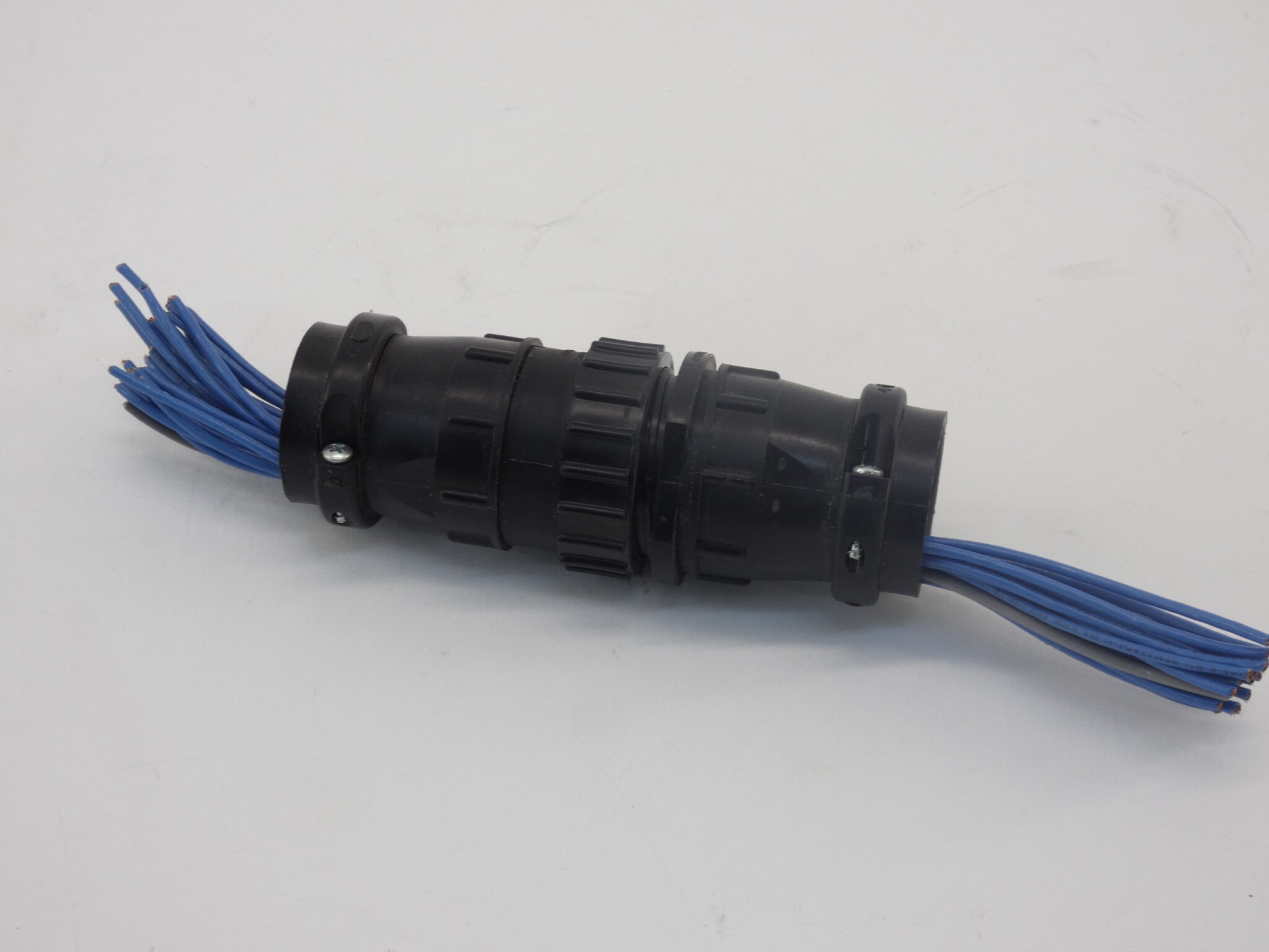 CONNECTOR 5563220 5/6-6.0 SIDE LAT 20 S