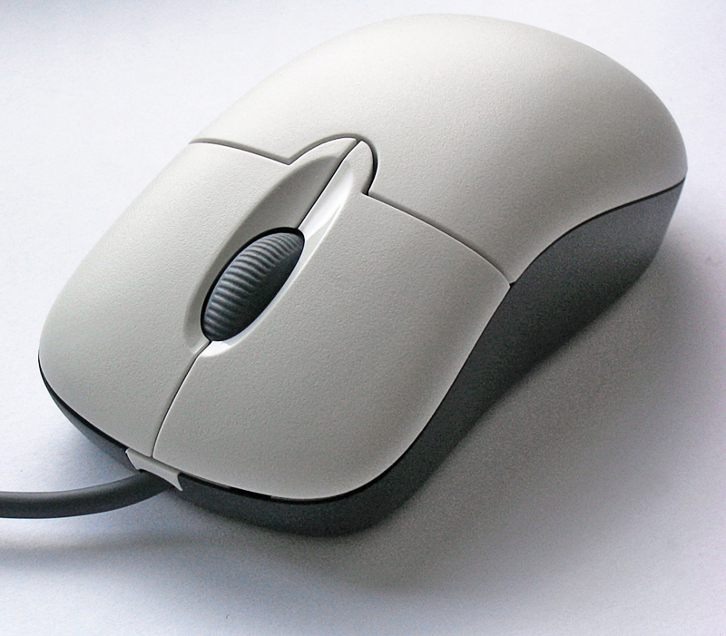 MOUSE 9735631 FUSION COMPACT