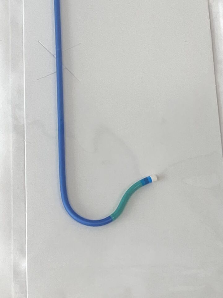 CATHETER LAUNCHER 7F 100CM AL30
