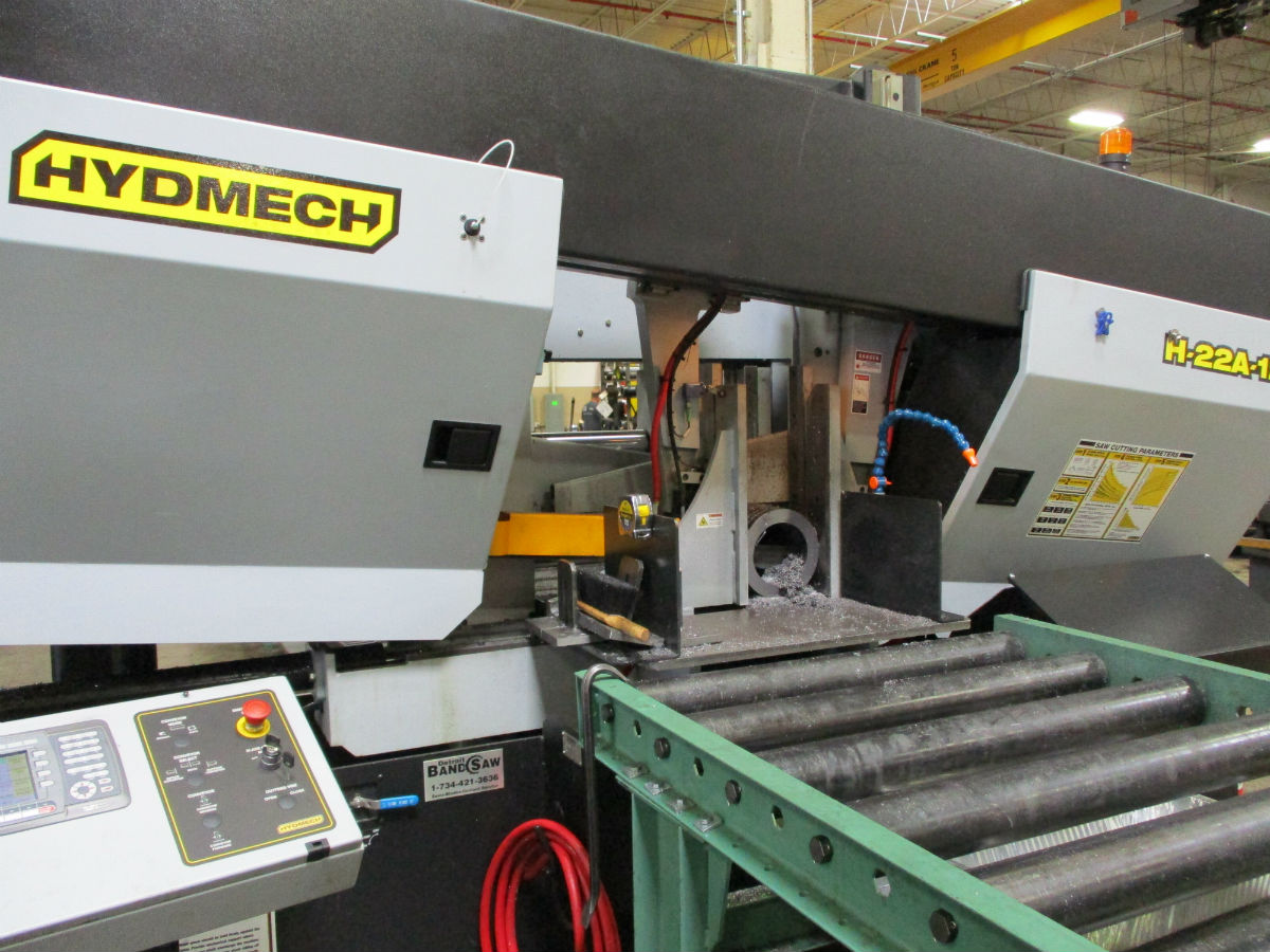 TUBING SAW FOOT-CONTROLLED