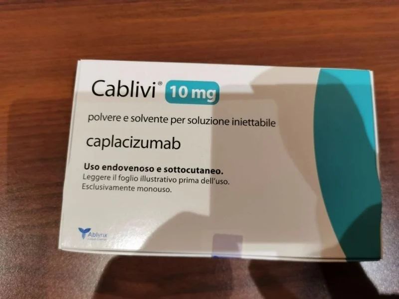Cablivi 10mg, poudre et solvent pour solution injectable