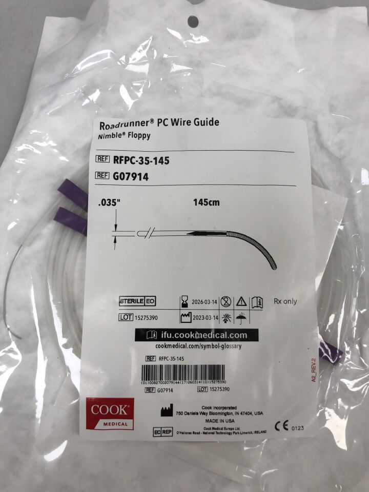 Roadrunner Nimble Floppy Hydrophilic Wire Guide, 1 Each