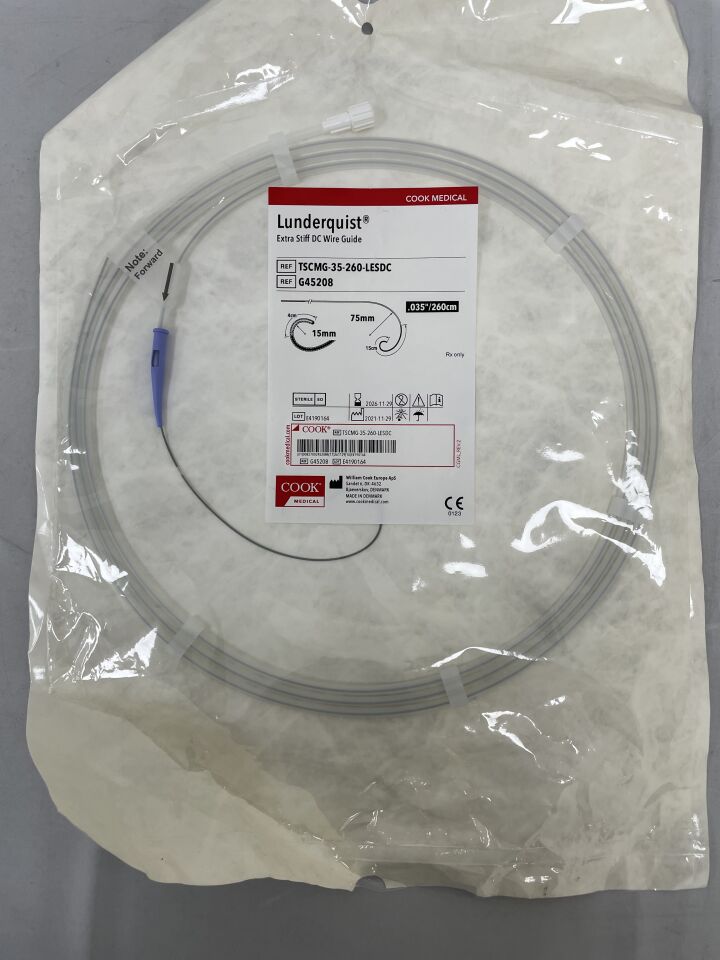 Lunderquist Extra-stiff Double Curved Exchange Support Wire Guide, 1 Each