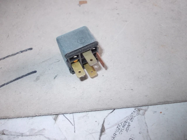 RELAY BI30000240 12AMPS DC CTRL 0-200VDC